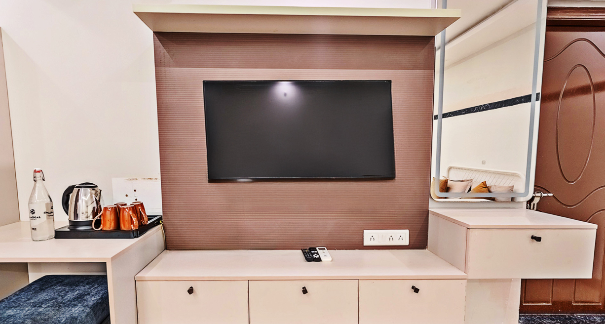 Dormitory Room Stay AC