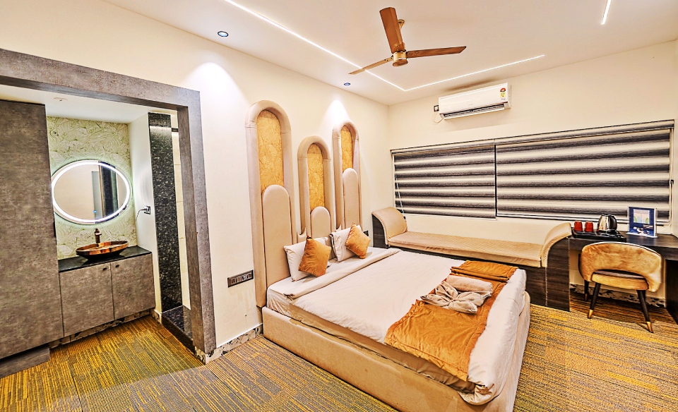 Premium Deluxe Room Stay AC