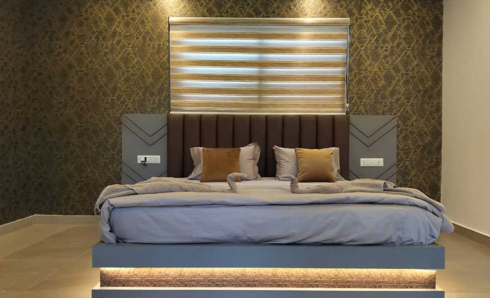 Premium Deluxe Room Stay AC