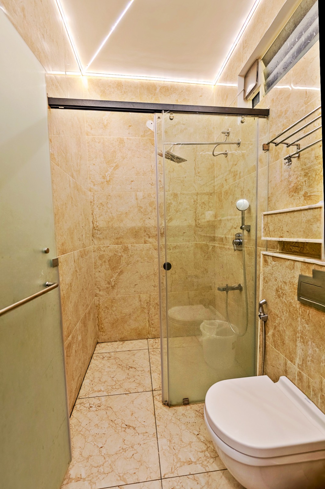 Premium Jacuzzi AC Room photo 6