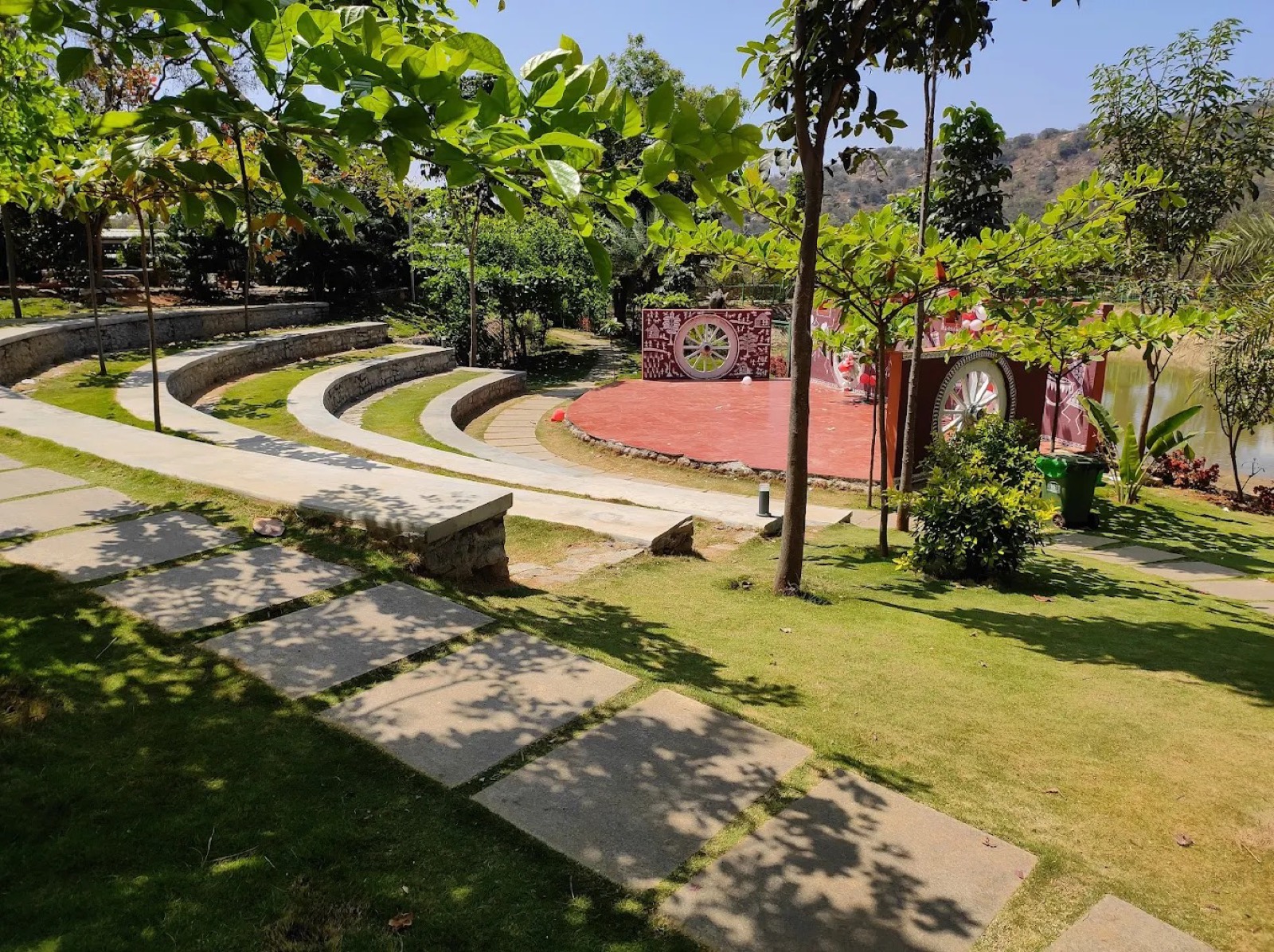 How to Plan Your Day Out at Kaadgal Resort: Tips and Tricks
